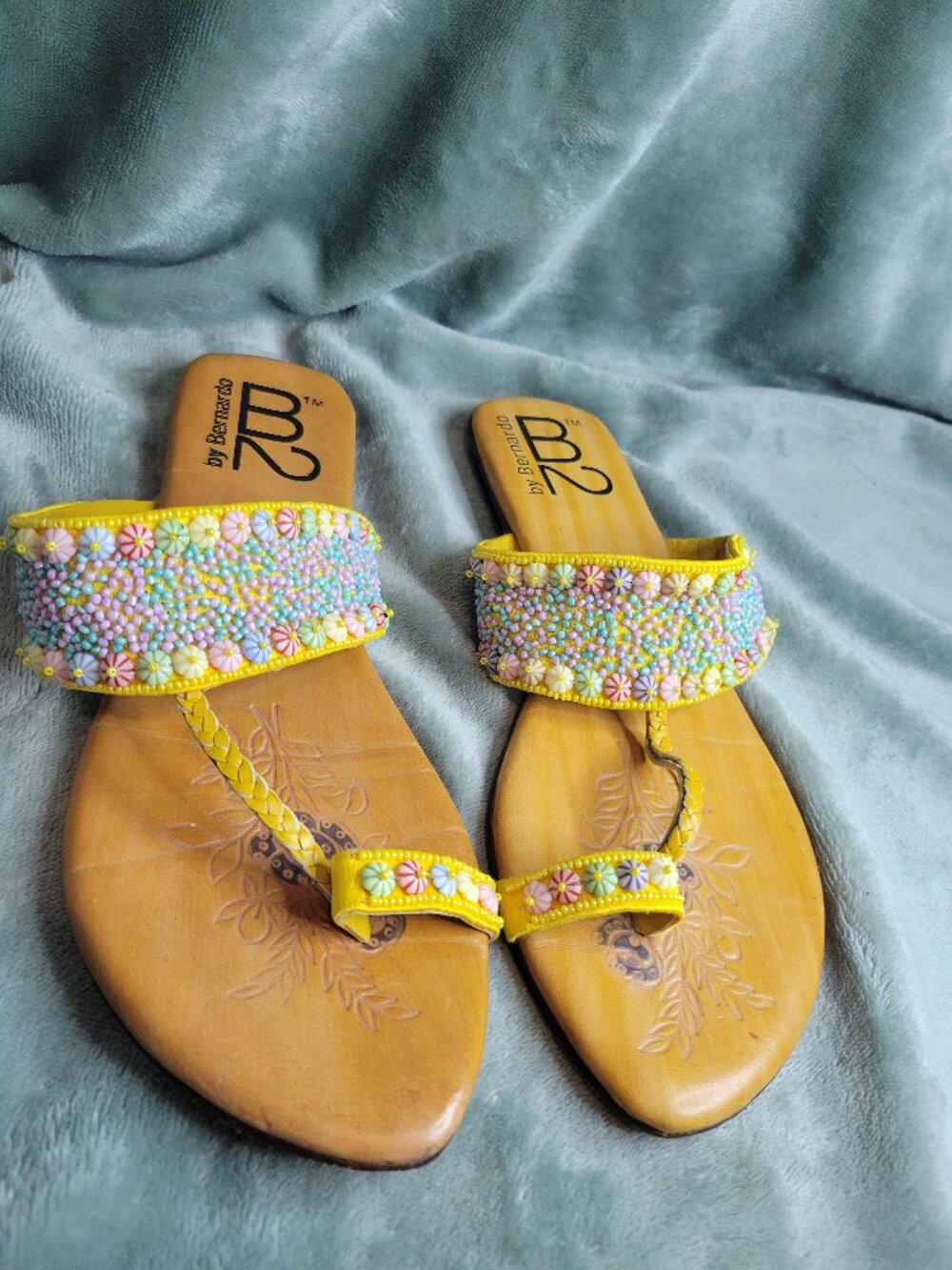 Bernardo sandals